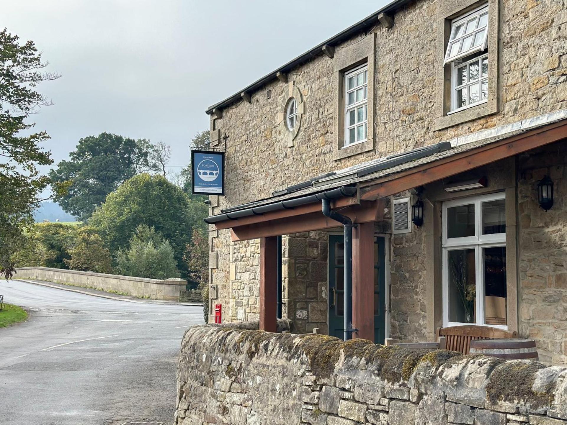 The Boatside Inn - Hadrian - Twin Ensuite Hexham Exterior photo